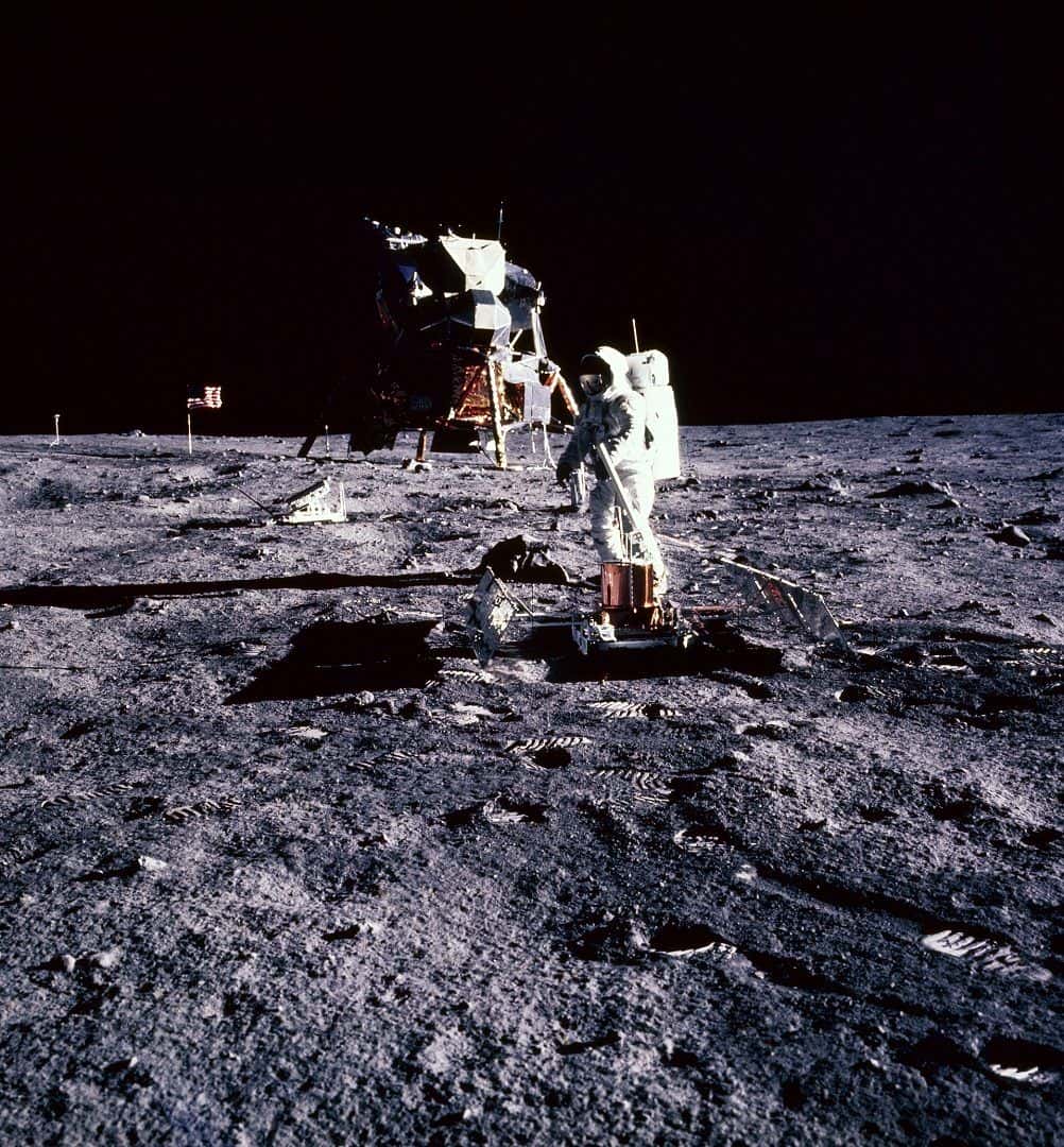 Pięćdziesiąta rocznica pierwszego lądowania człowieka na Księżycu/ Rosjanie lecą na Księżyc! Wiemy nawet kiedy!