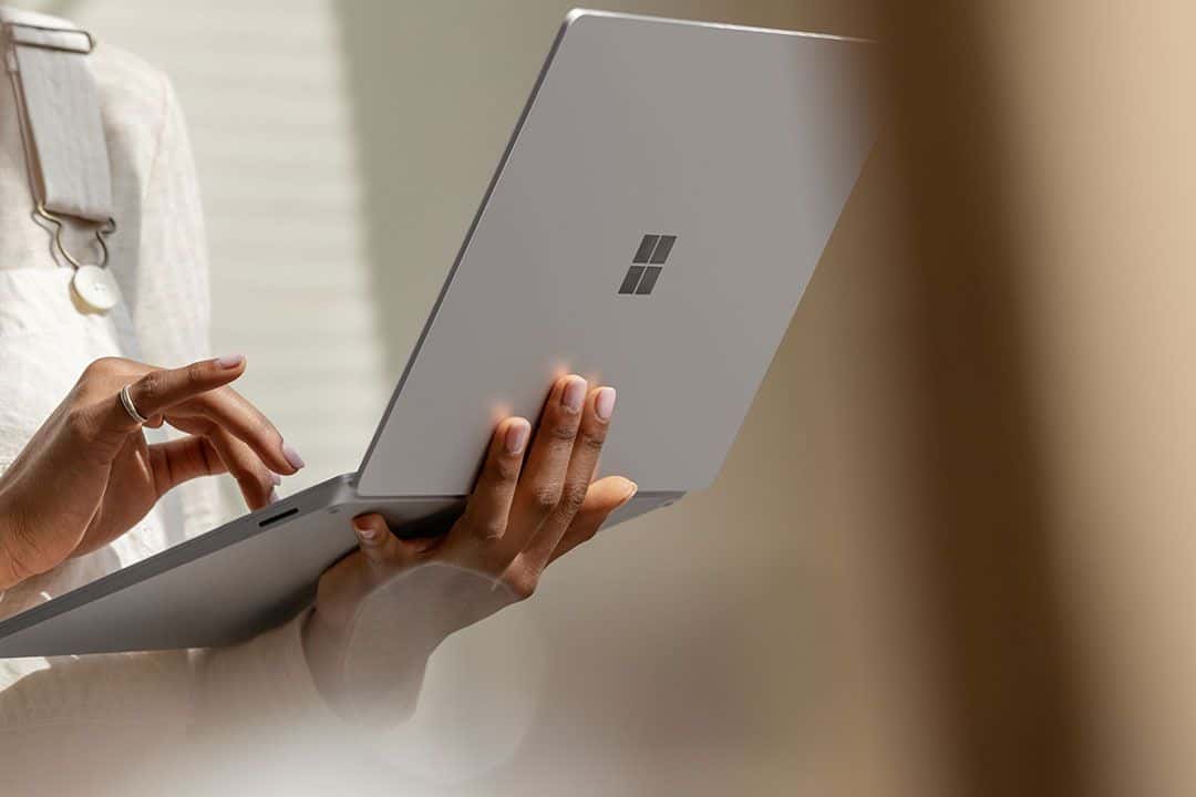 Microsoft Surface w komplecie. Producent oprogramowania tworzy sprzęt