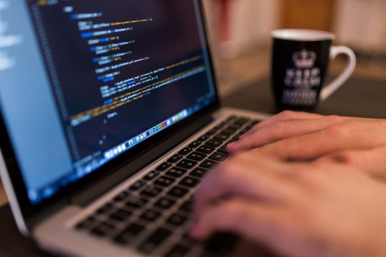 HackerRank: JavaScript najpopularniejszym językiem programowania