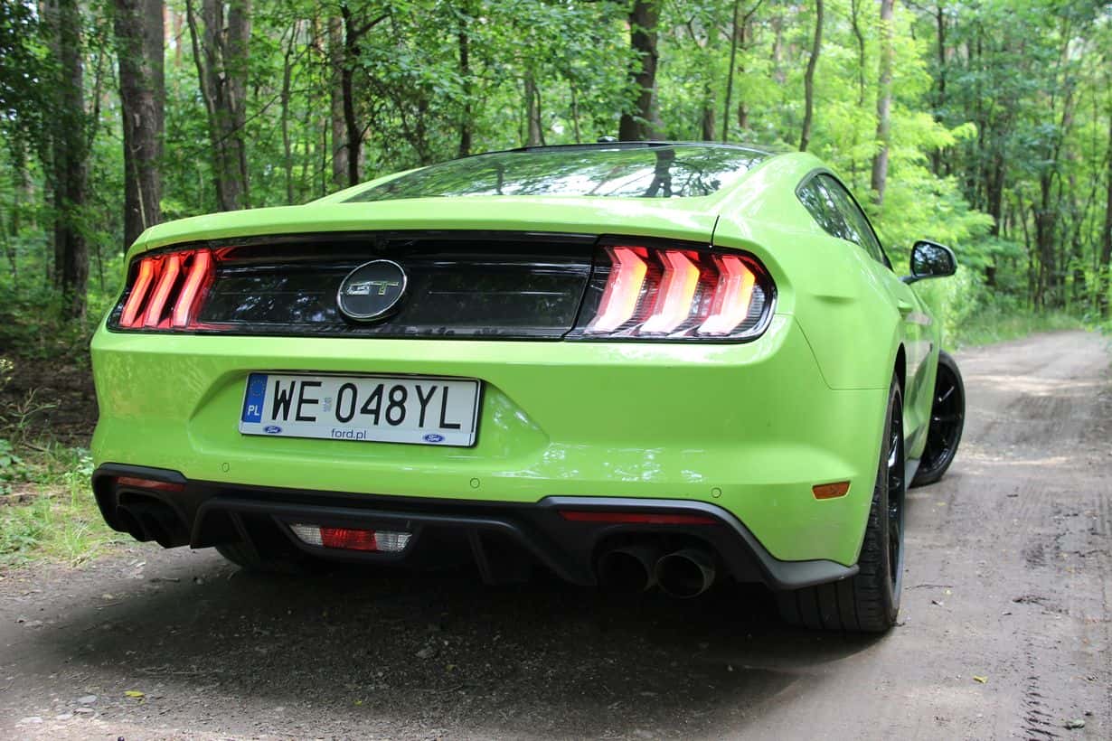 Ford Mustang 5.0 V8 - legendarny, nietuzinkowy, zaskakujący