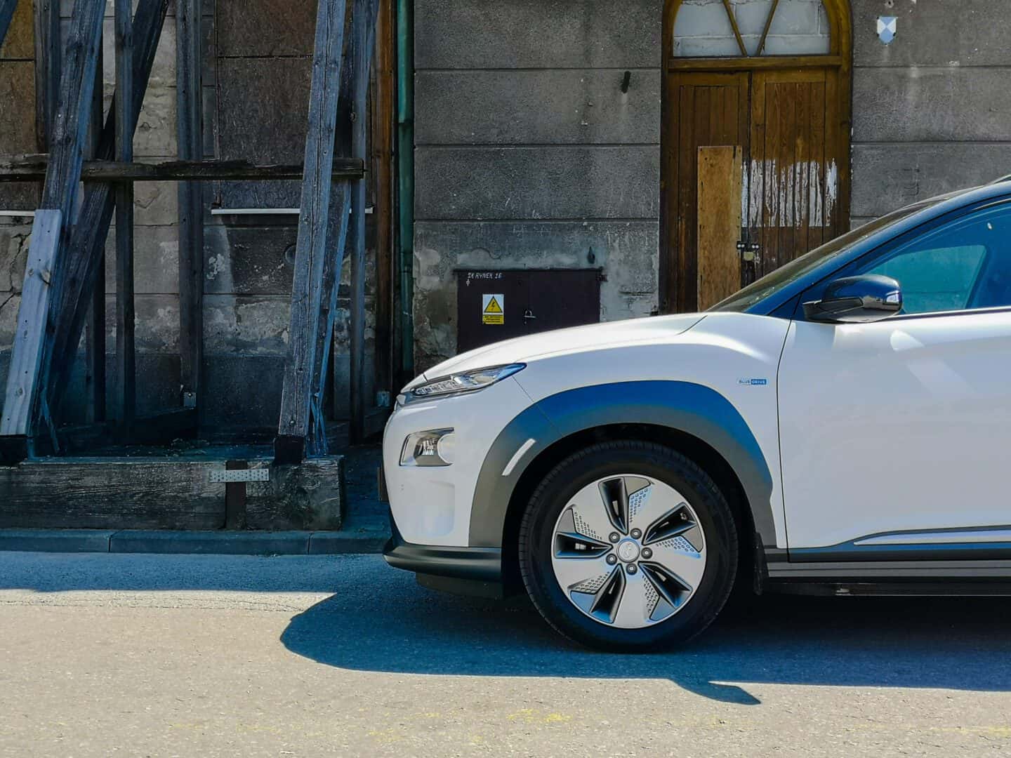 Hyundai Kona Electric 64 kWh: Gdy nie wiadomo o co chodzi…