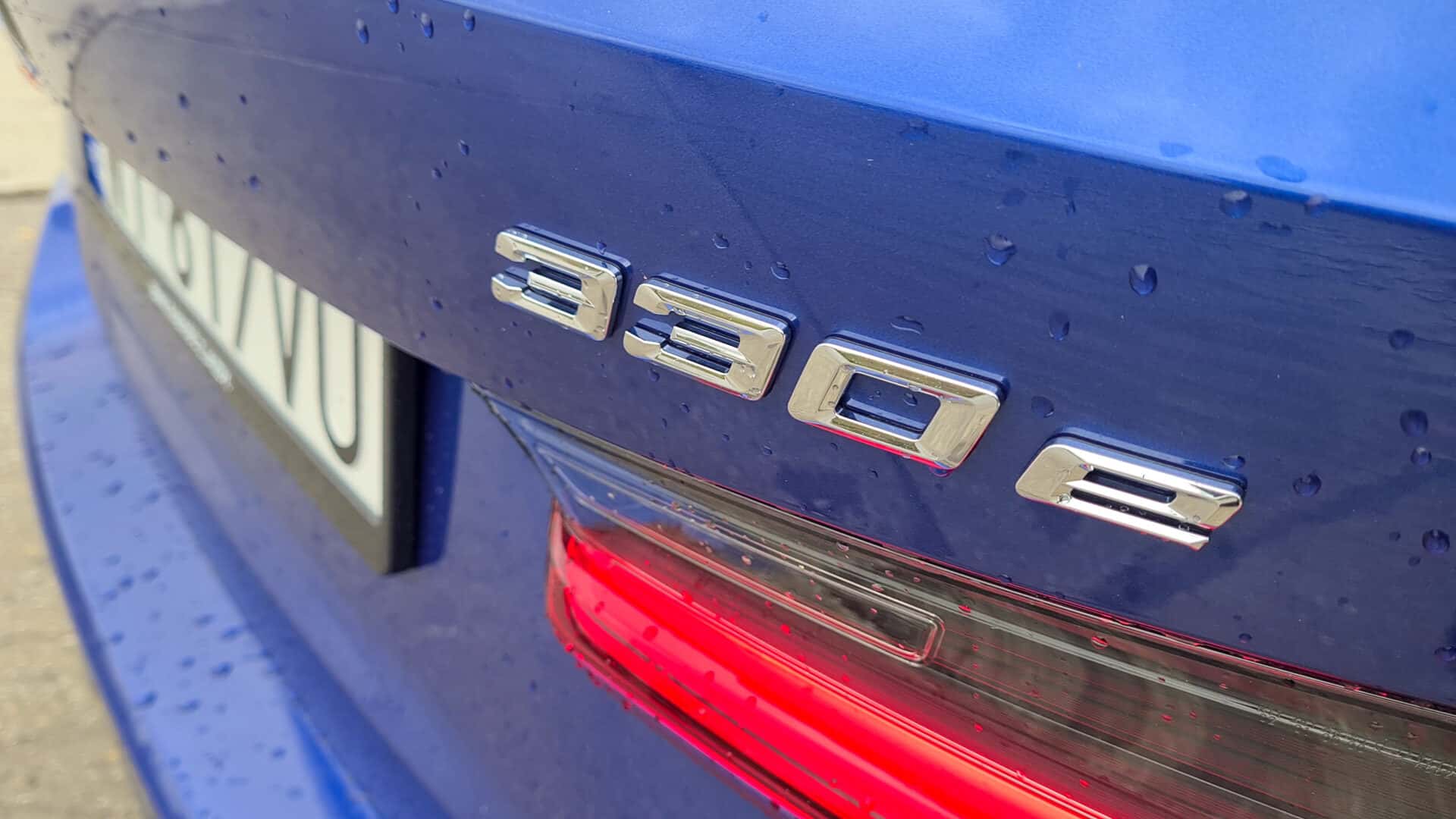 test BMW 330e xDrive Touring