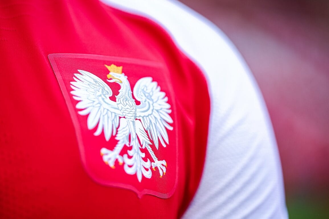 Były trener Chelsea: "Jetem gotów poprowadzić reprezentację Polski."