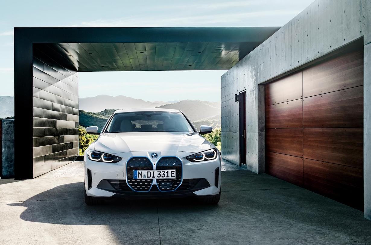 BMW oficjalnie zaprezentowało model i4!