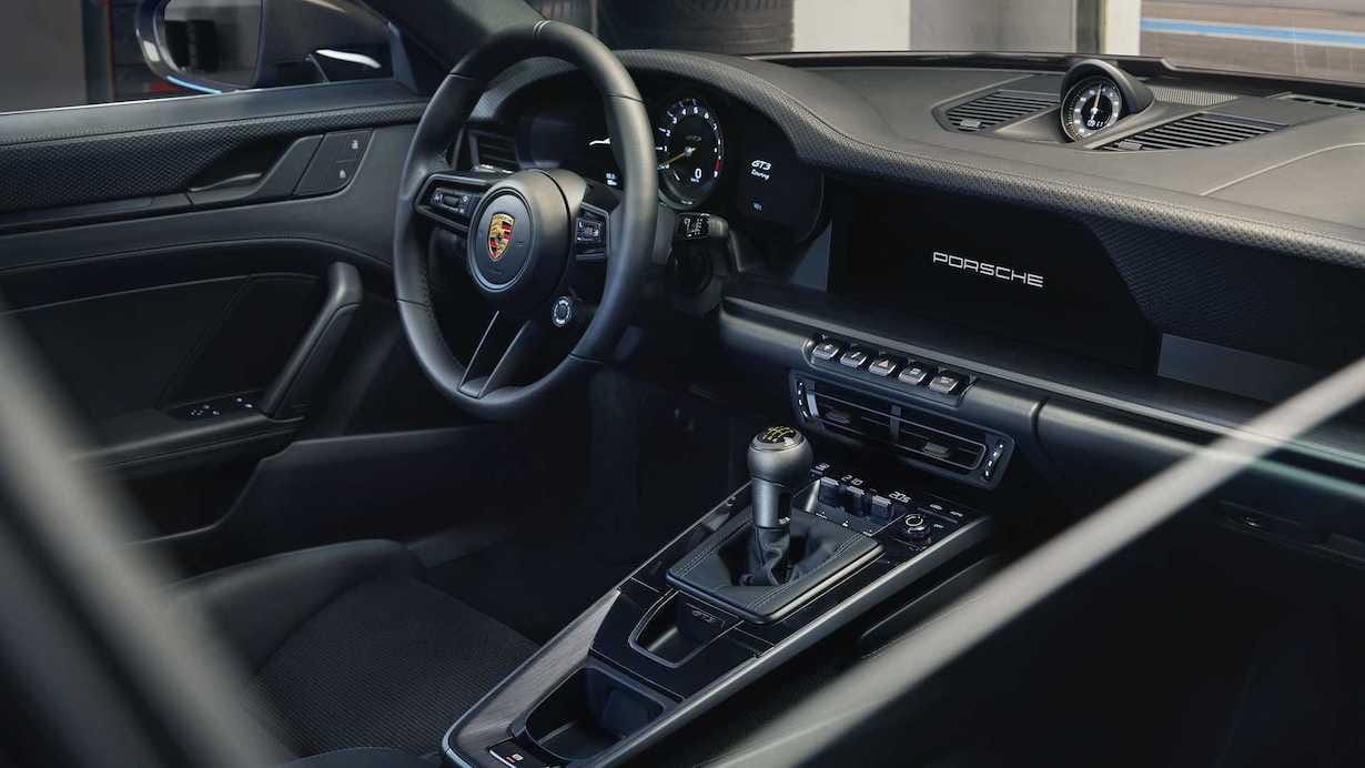 Porsche 911 GT3 Touring 2022 4