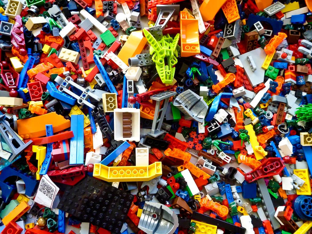 Klocki LEGO nie będą plastikowe? Firma pracuje nad nowym materiałem