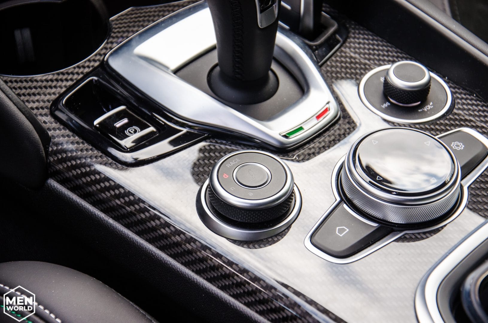 Alfa Romeo Giulia Quadrifoglio - pokusa, której się nie oprzesz