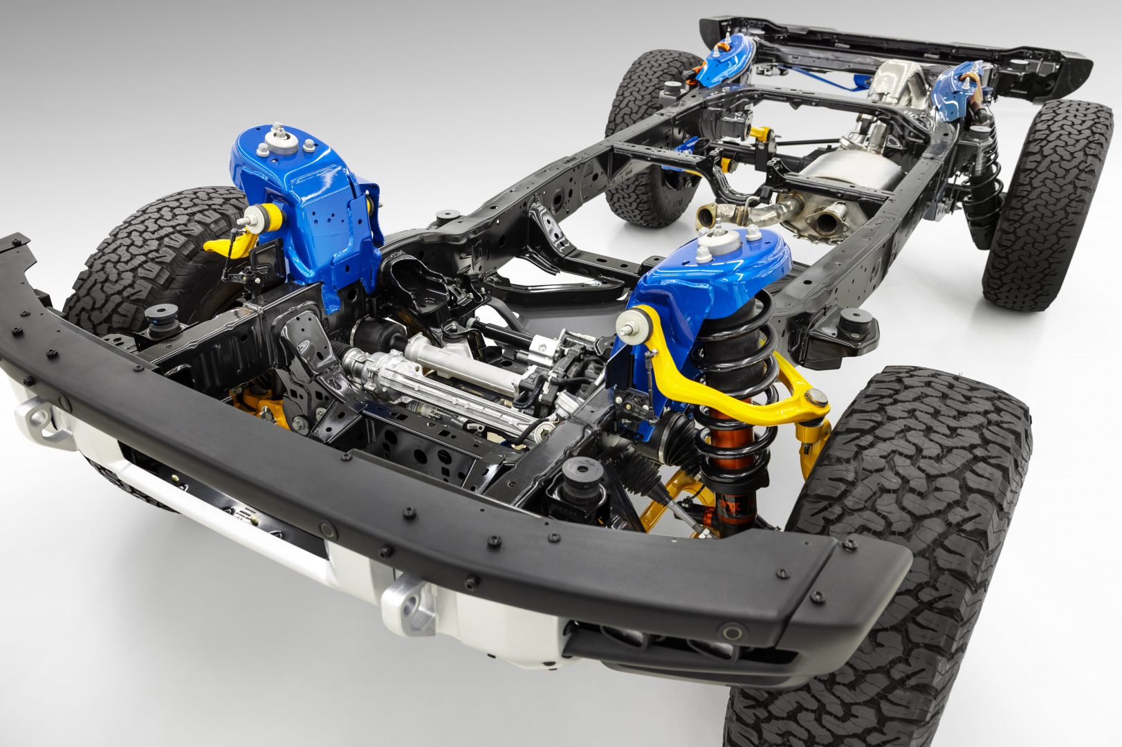 2022 Ford Bronco Raptor chassis 02