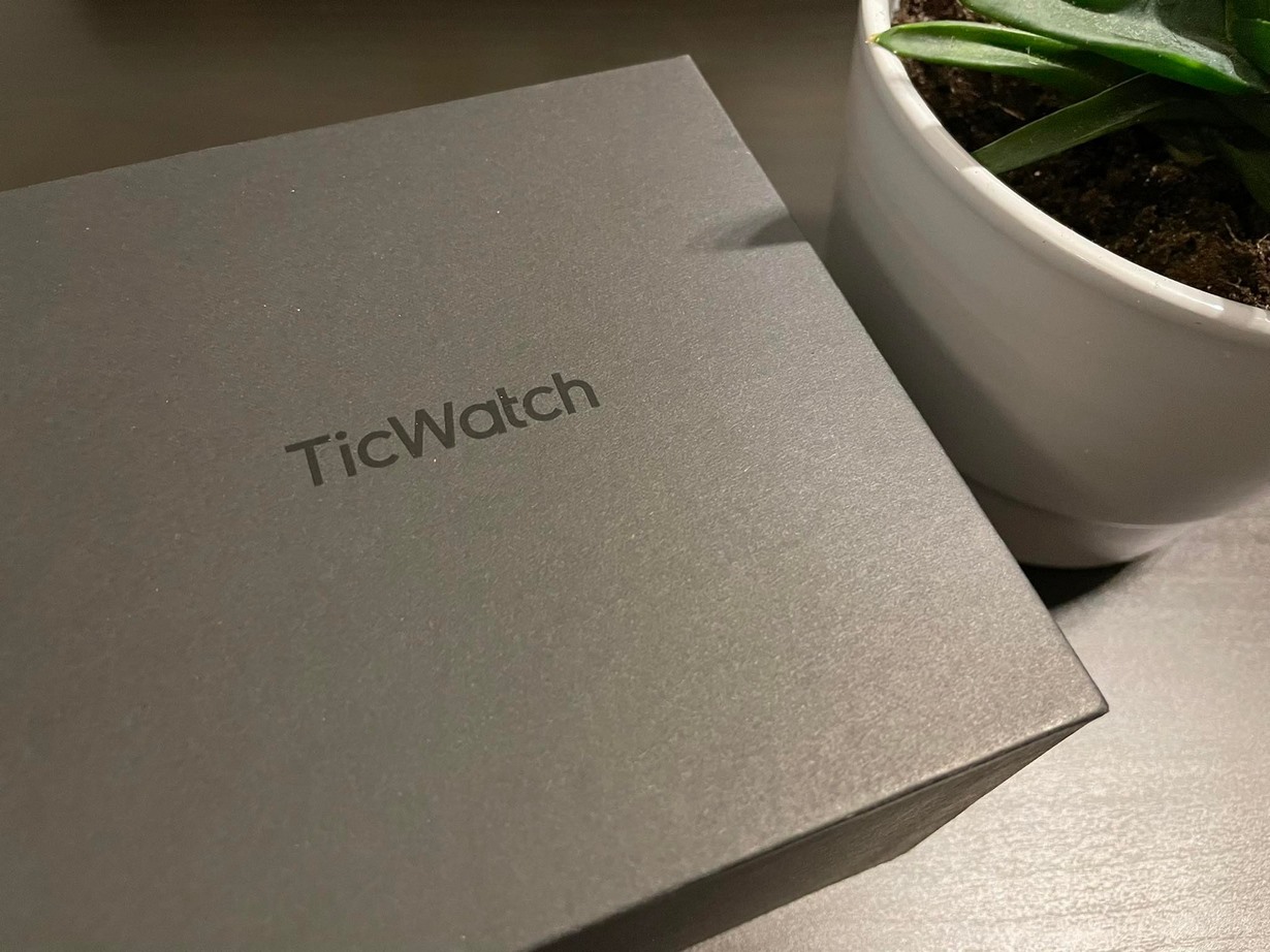TicWatch Pro 3 GPS smartwatch z dwoma ekranami 3