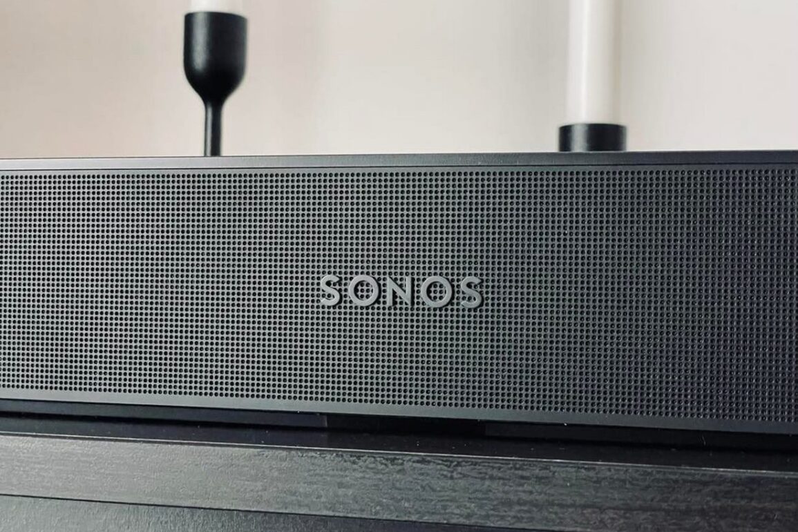 Test Sonos Beam Gen 2. Czy warto płacić tyle za mały soundbar?