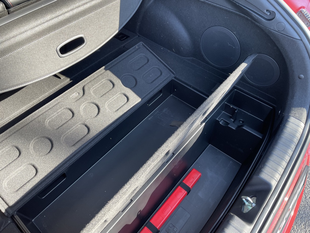 Kia ProCeed GT 2022 na tor i rodzinna wycieczke 3