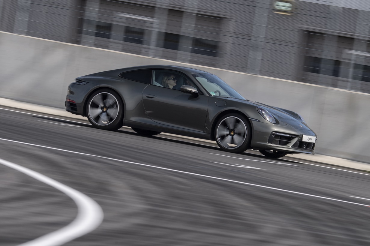Porsche Driving Experience - musisz to przeżyć chociaż raz