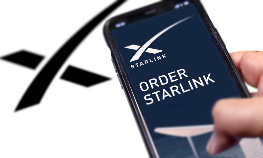 SpaceX obniża cenę Internetu satelitarnego Starlink w Polsce