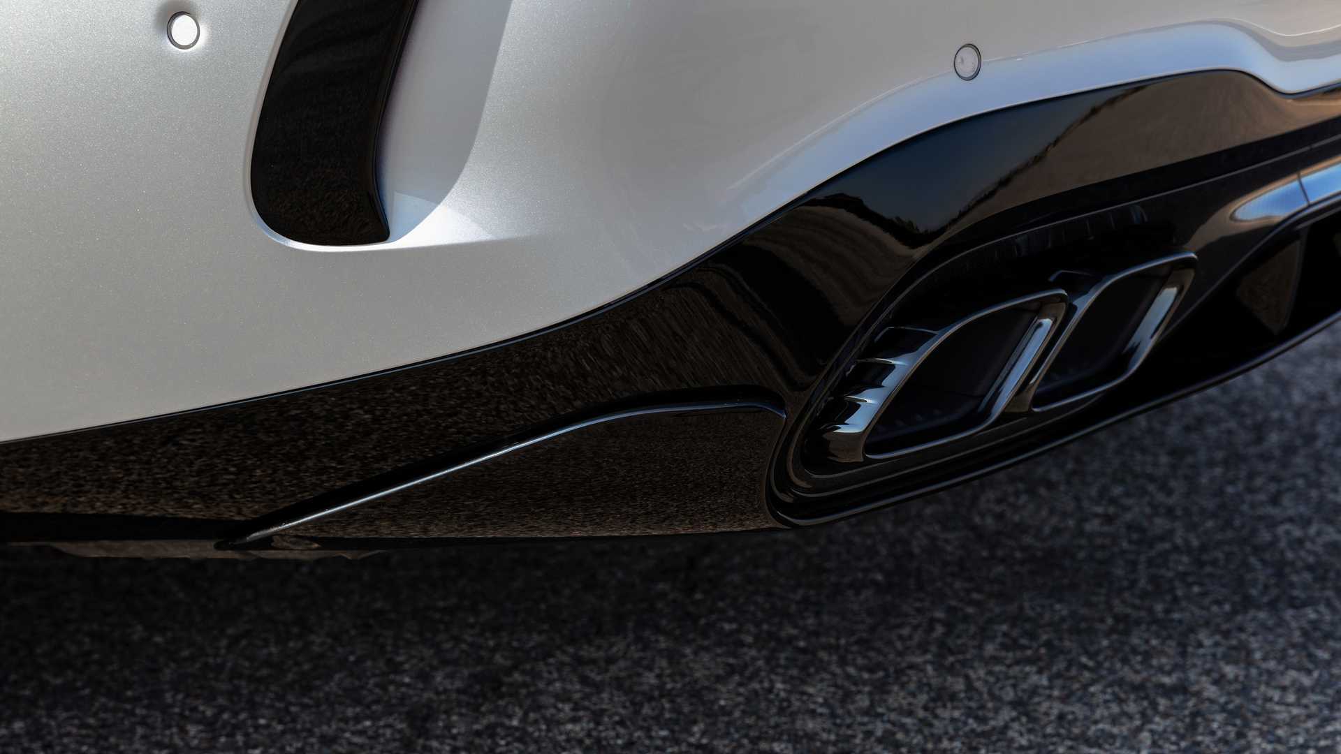 Mercedes-AMG C63 Performance S o połowę mniejszy, ale mocniejszy niż kiedykolwiek