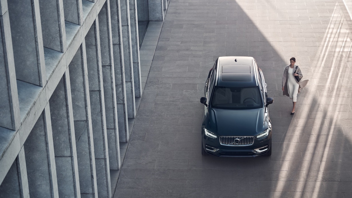 Elektryczne Volvo XC90 określi stan trzeźwości kierowcy i wykona odpowiednie ruchy