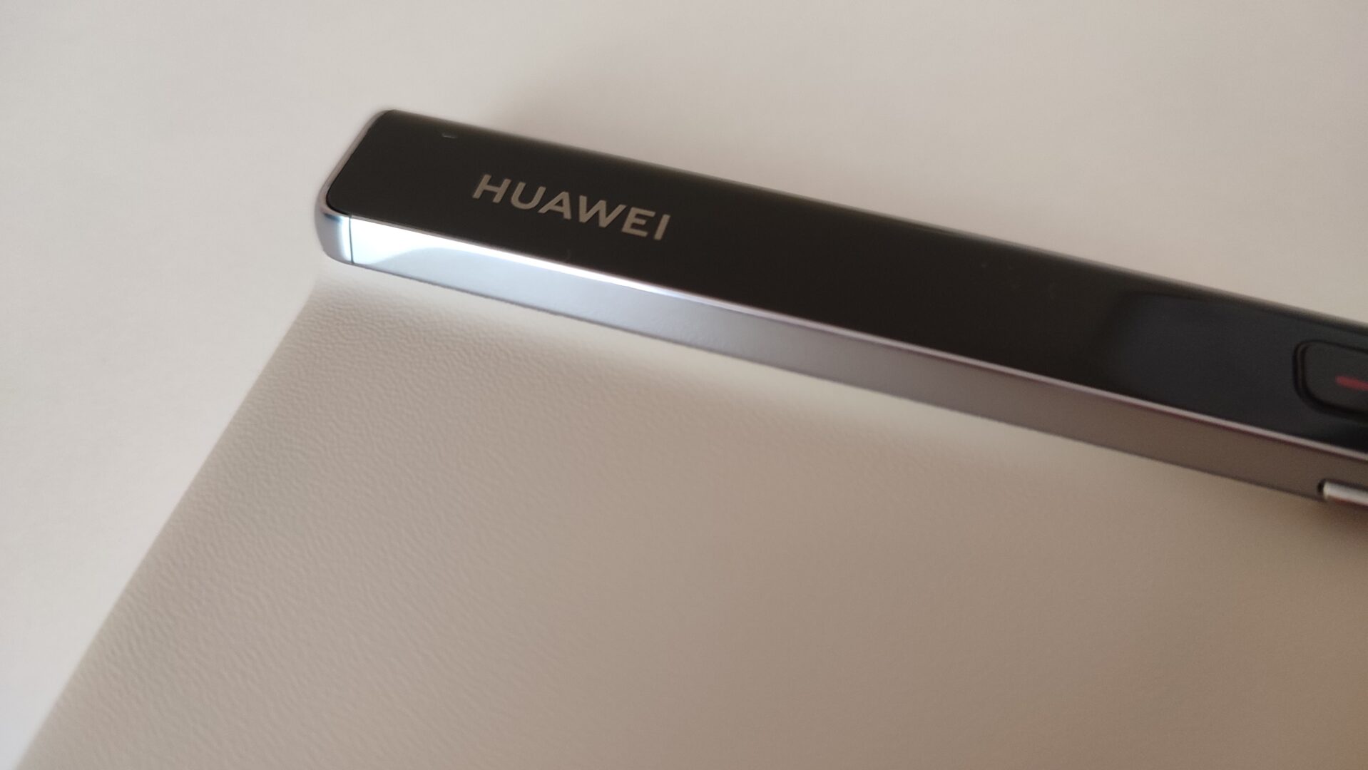 Huawei Mate xs 2 - rozkładany telefon jakiego nie widziałeś