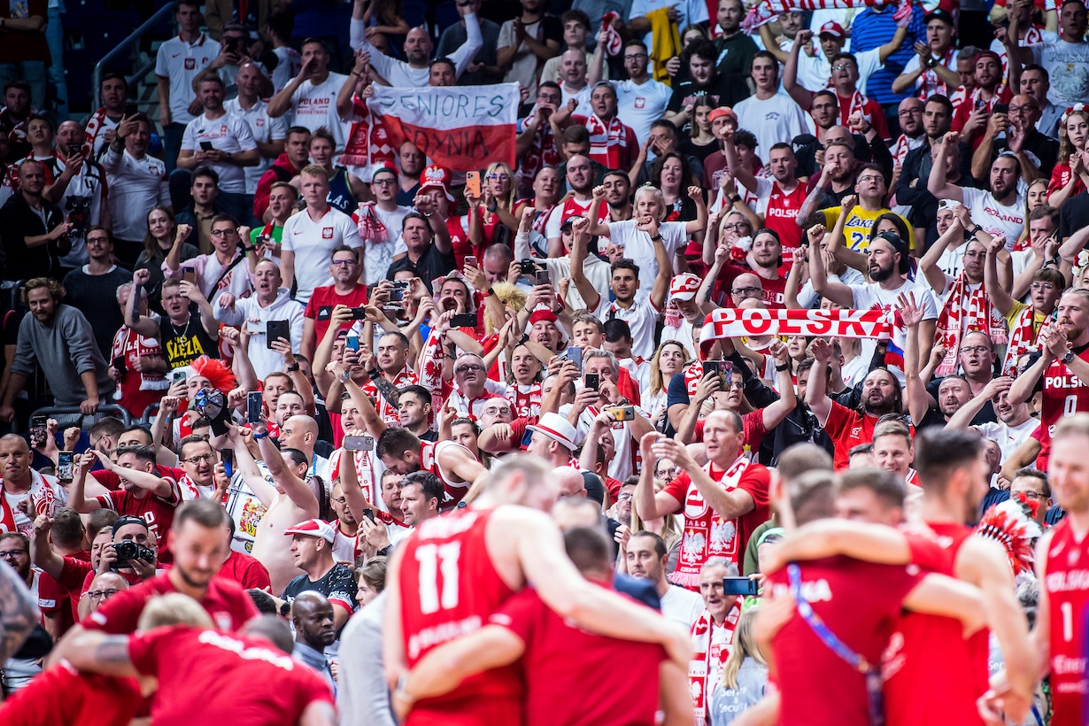 Mateusz Ponitka wśród legend! Dokonał tego jako trzeci zawodnik w historii_1, Polska vs Francja. Gdzie oglądać mecz o finał EuroBasketu 2022?