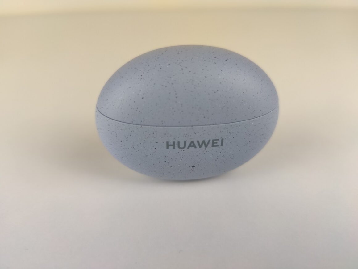 Huawei FreeBuds 5i - czy warto dać za te słuchawki 4 stówy?