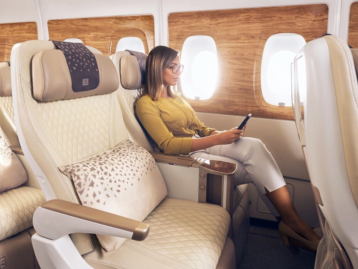 W samolotach Emirates można korzystać z Wi-Fi. Ile kosztuje dostęp do Internetu?