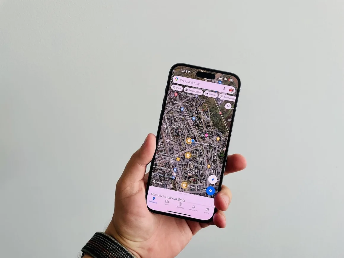 Google kasuje widok stacji paliw w aplikacji Mapy. Dlaczego?