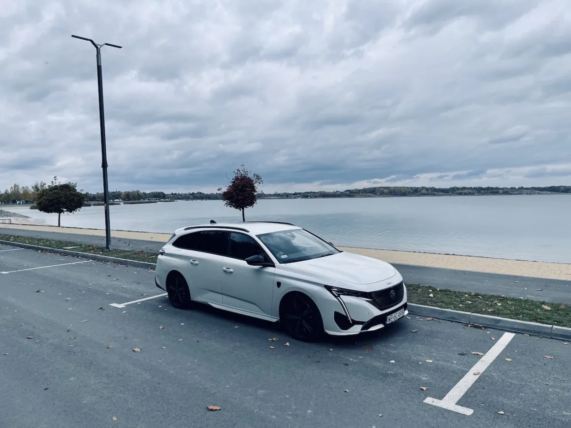 Test Peugeot 308 SW Plug-in Hybrid.