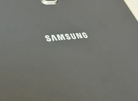 Składany smartfon Samsunga za 3 tys. zł w drodze!