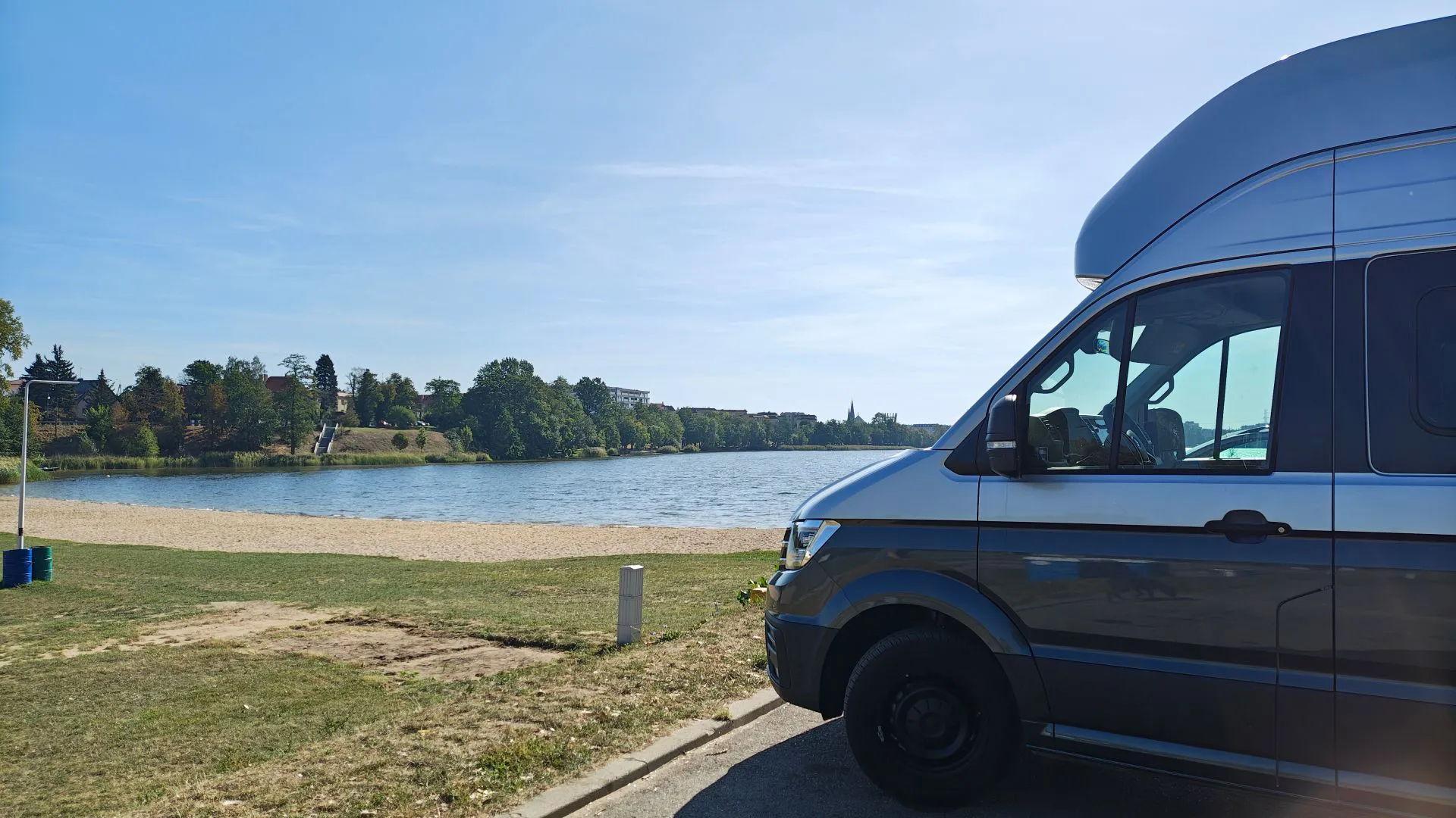 Test Volkswagen Grand California 2024 campervan.