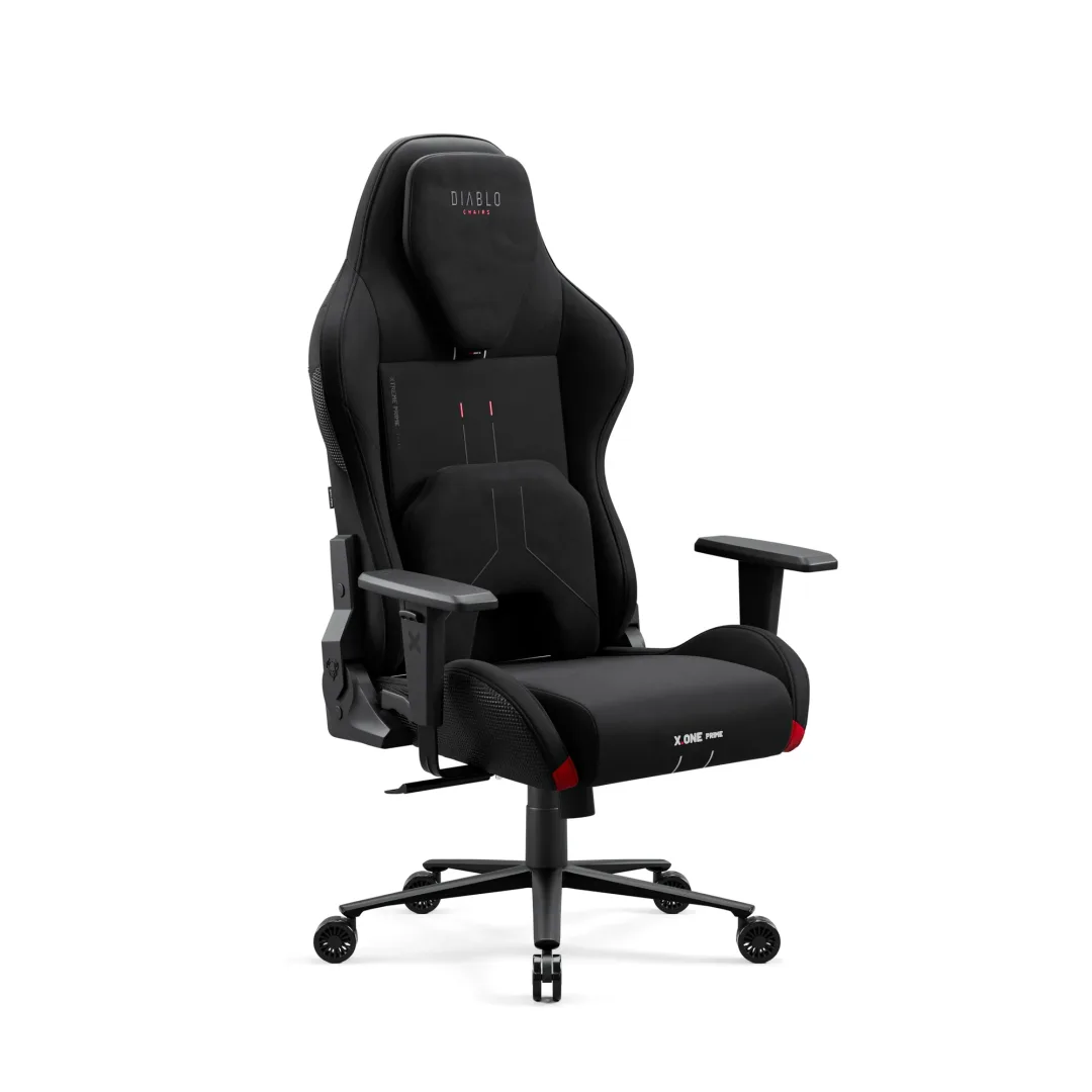 Nowe fotele Diablo Chairs na IEM 2025.