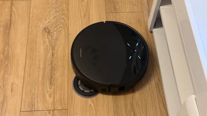 Test Roborock Saros 10R. Wysokiej klasy robot sprzątający z funkcją mopowania.