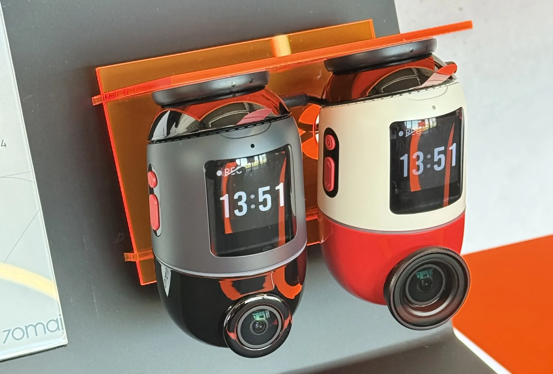 Nowy wideorejestrator 70mai 4K Omni.