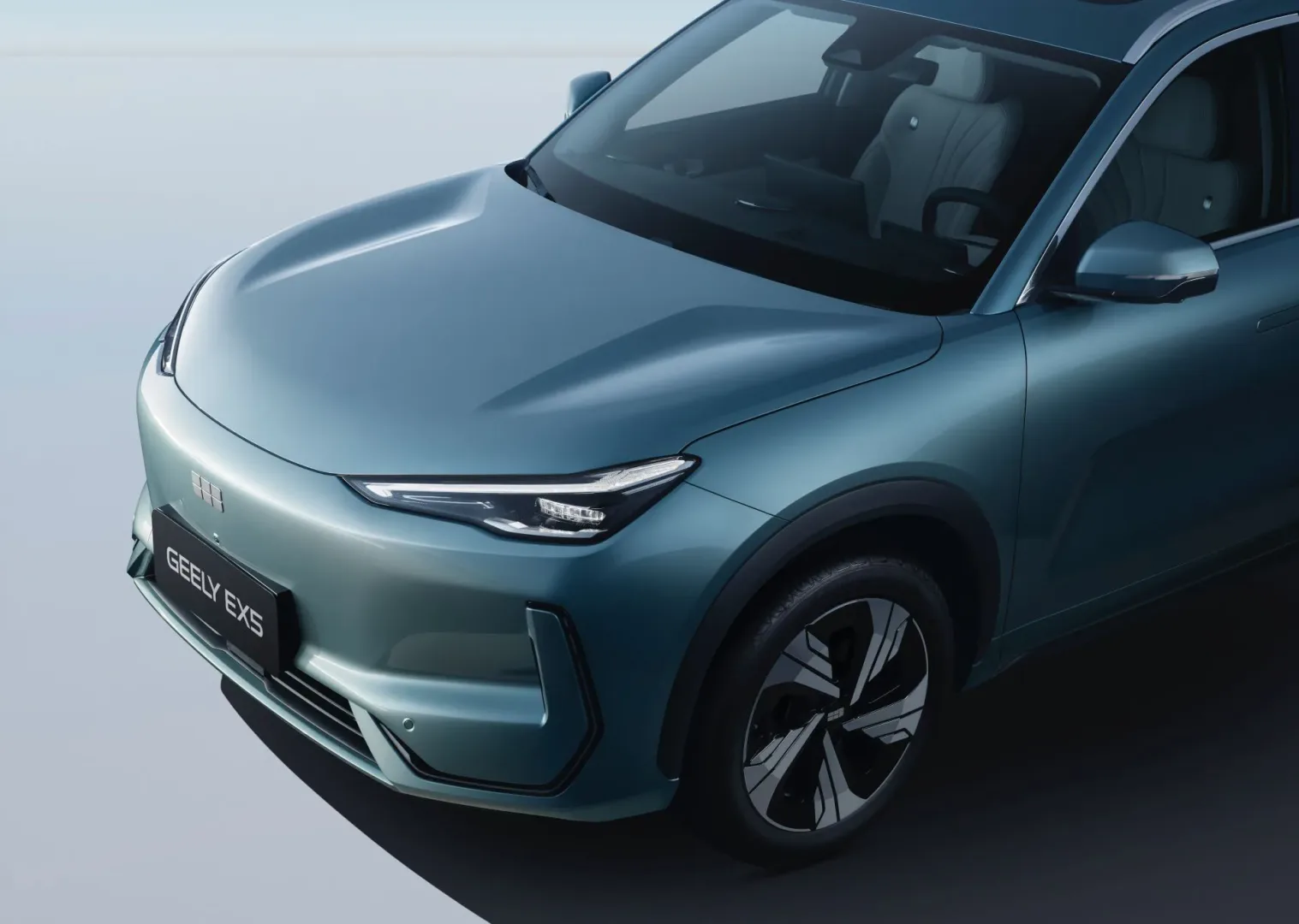 Geely Auto wjeżdża do Polski z EX5. Co teraz z autami Volvo? Geely Auto niebawem w Polsce. Na zdjęciu SUV EX5.