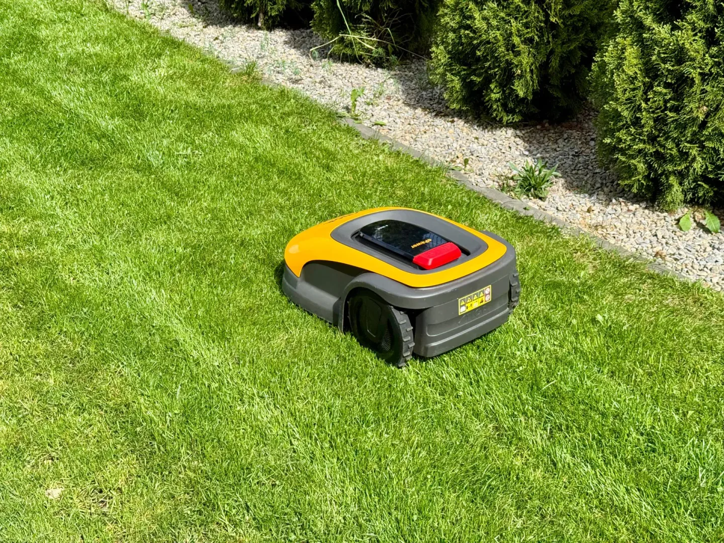 Robot koszący STIGA A 1500 znów u mnie. Jest wiele zmian! Robot koszący STIGA A 1500.