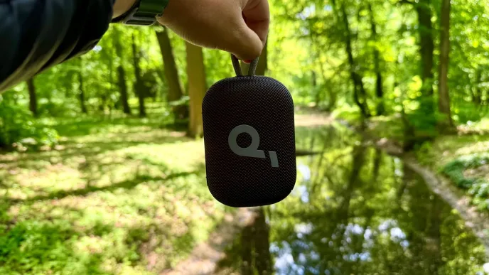 Mały bezprzewodowy głośnik bluetooth SOUNDCORE Select 4 Go.
