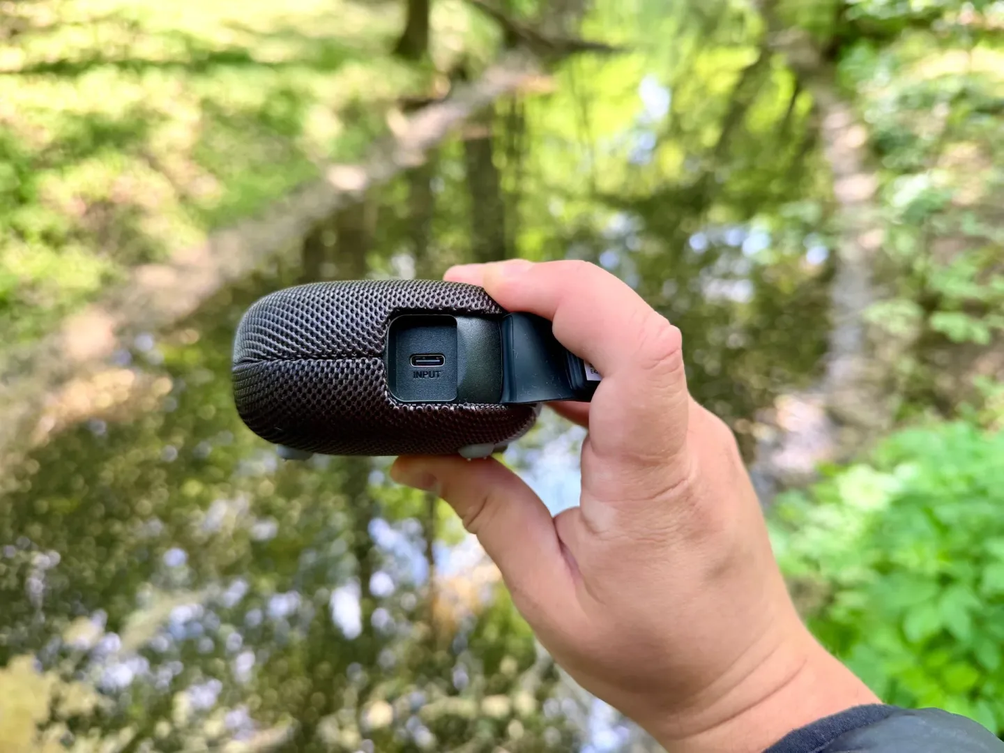 SOUNDCORE Select 4 Go kosztuje 79 zł a gra jak te droższe! Mały bezprzewodowy głośnik bluetooth SOUNDCORE Select 4 Go.