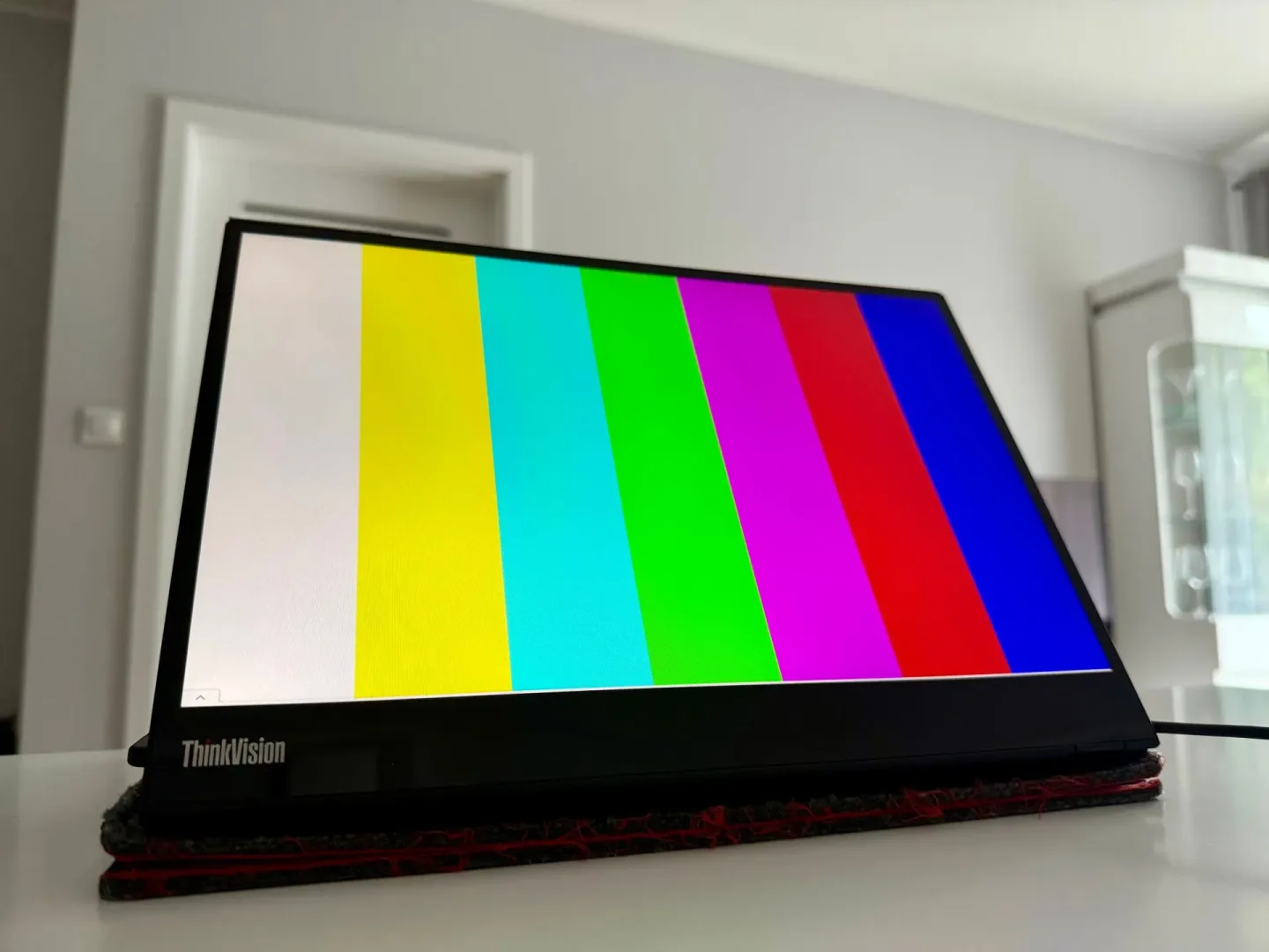 Test ThinkVision M14t Gen 2. To 14-calowy monitor przenośny Test ThinkVision M14t Gen 2.