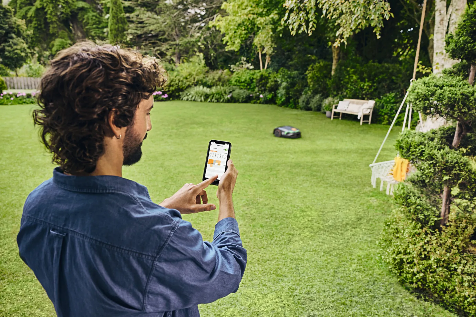 Nowe roboty koszące STIHL iMOW 3, iMOW 3 EVO, iMOW 4, iMOW 4 EVO.
