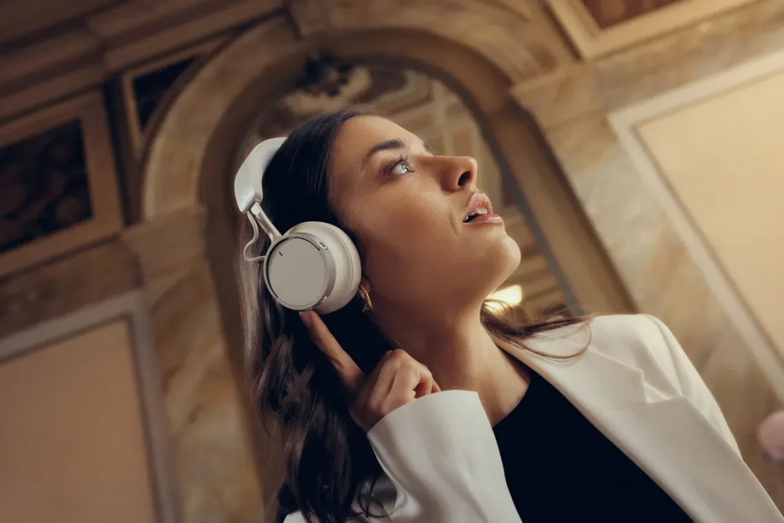 beyerdynamic AVENTHO 100