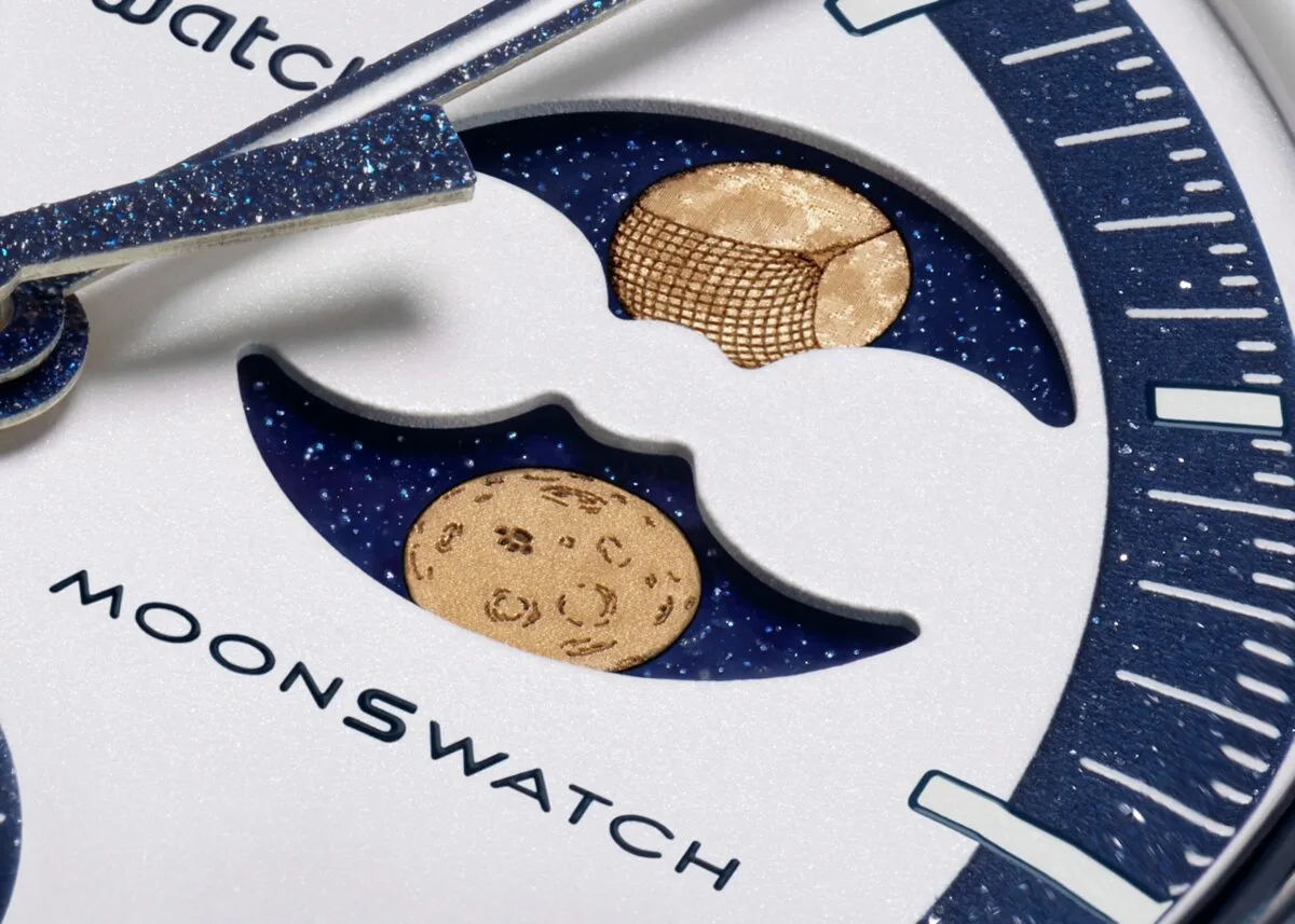 Swatch Moonshine Gold
