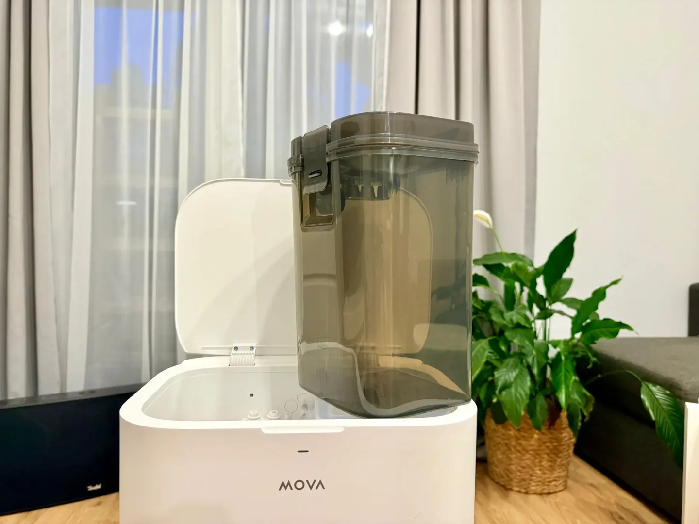 Test MOVA E40 Ultra. Deklasuje konkurencję, ale to nie dziwi Test MOVA E40 Ultra. Fot.: Daniel Laskowski - MenWorld.pl.