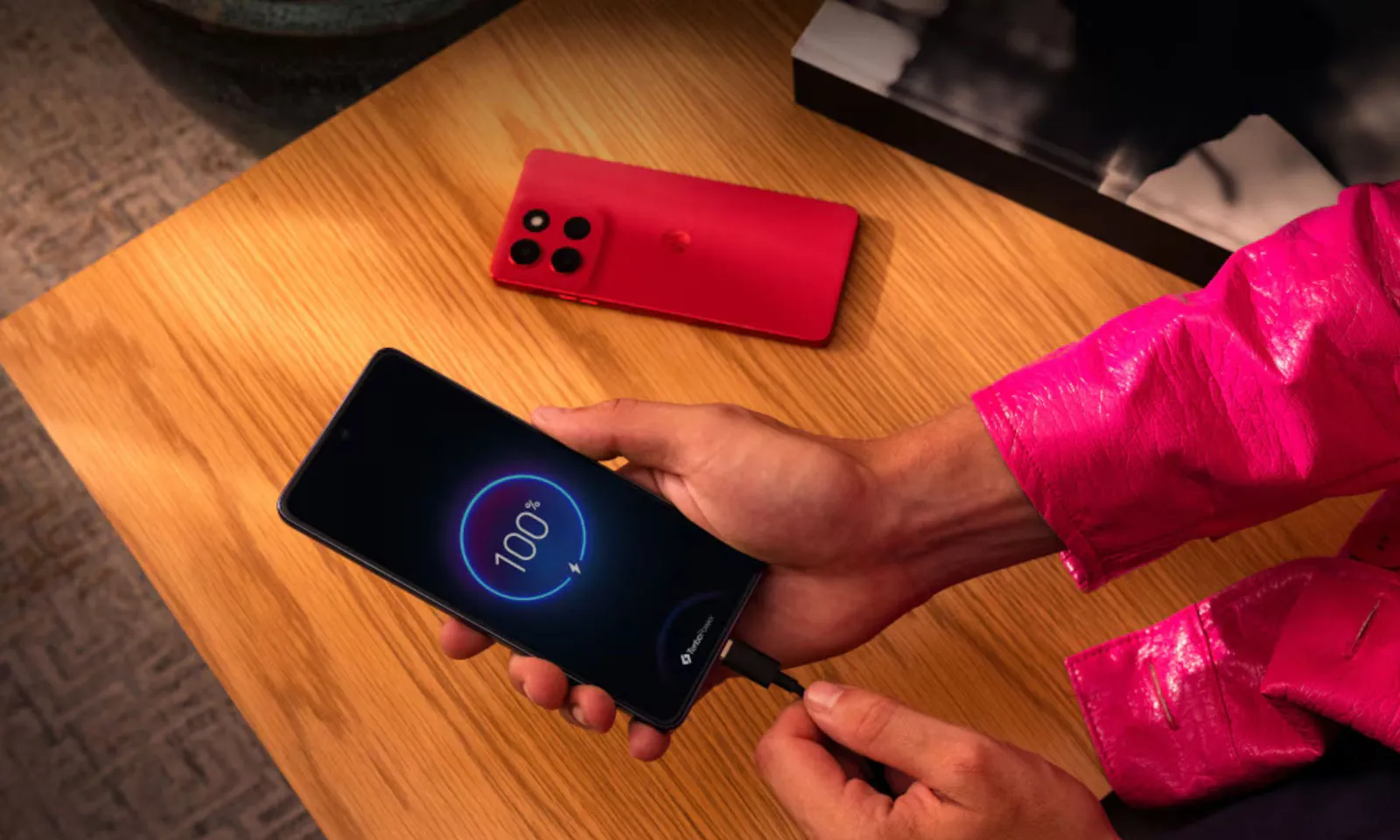 Nowy smartfon Motorola moto g86 power 5G z pojemną baterią.
