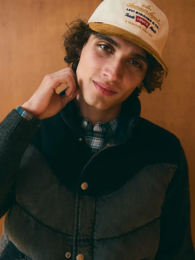 Levi’s jesień/zima 2025 – denim, który oddycha, grzeje i wygląda obłędnie Levi’s jesień/zima 2025