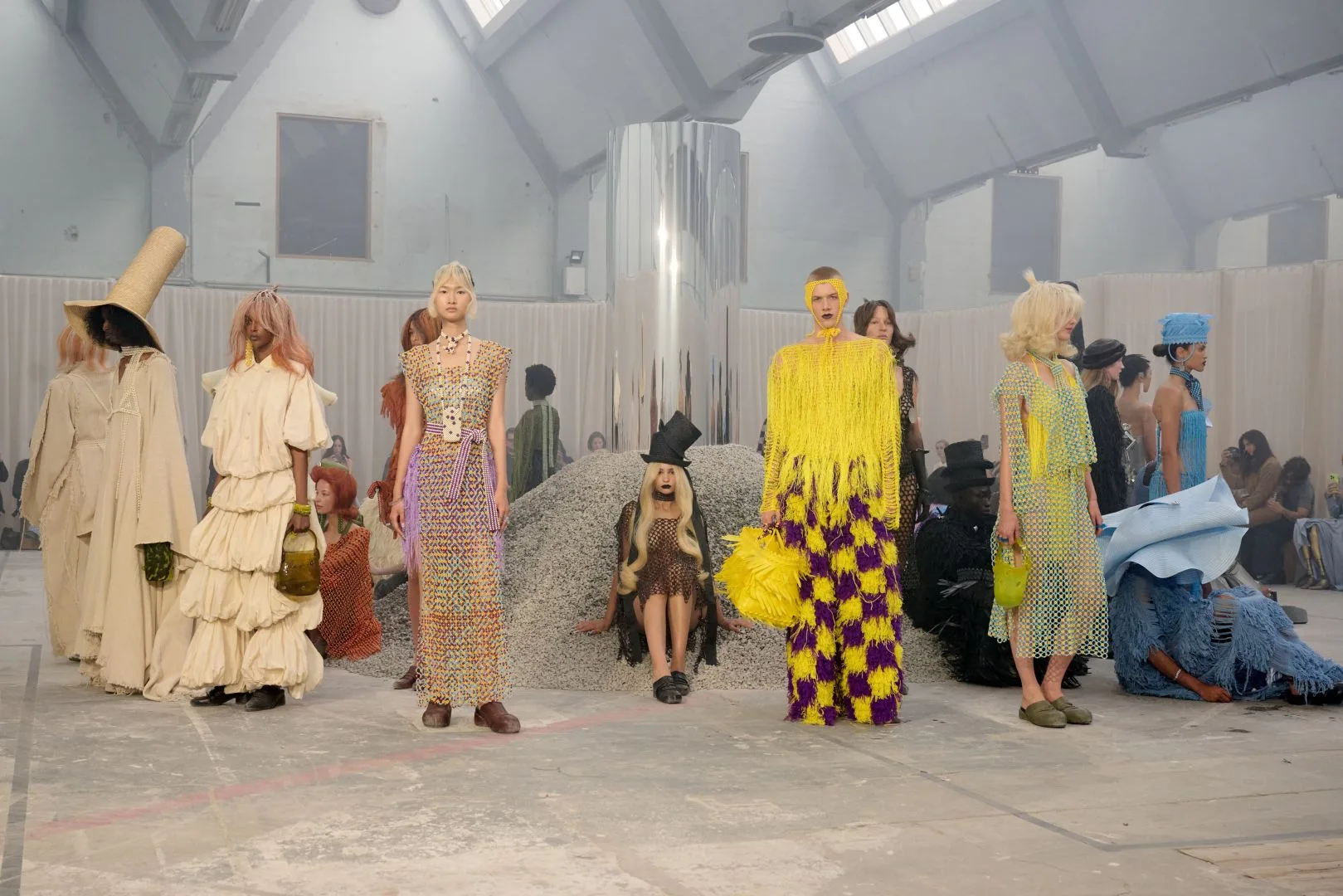 Zalando na Copenhagen Fashion Week. IAMISIGO zwycięża Visionary Award. Fot.: Runway 4x5 James Cochrane.