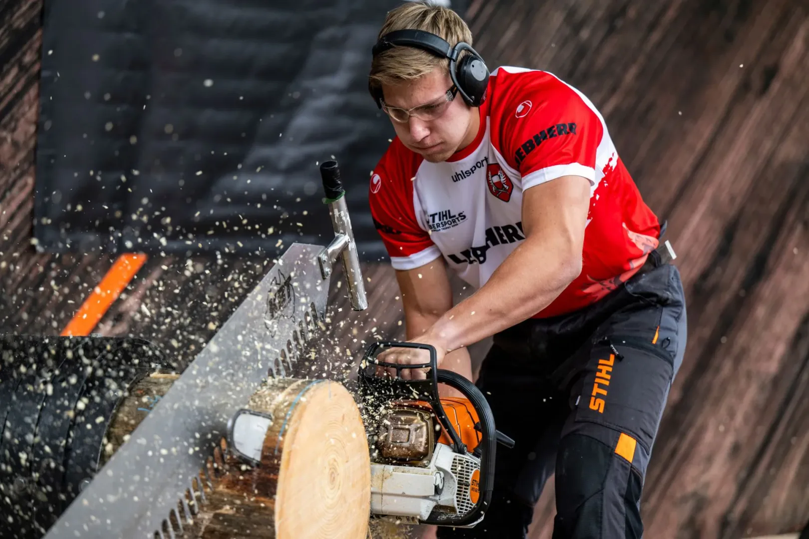 Michał Dubicki najlepszym drwalem Europy 2025. Relacja European Trophy STIHL TIMBERSPORTS. Na zdjęciu Szymon Groenwald.