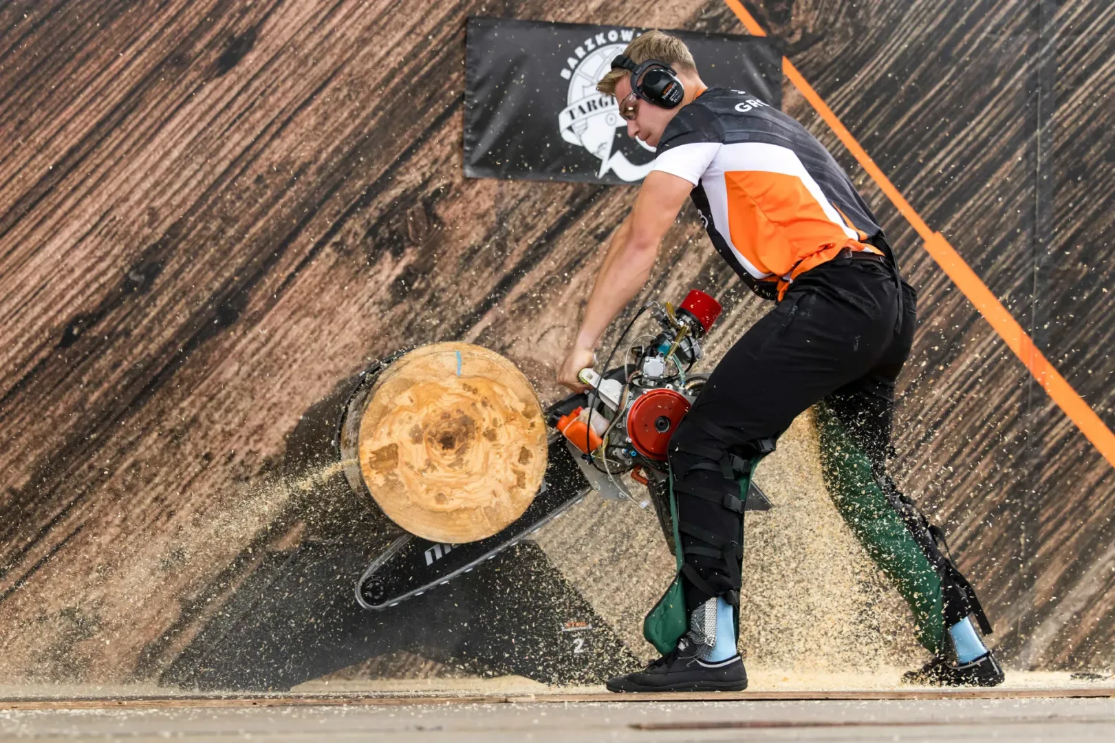 Nowy mistrz Polski w TIMBERSPORTS 2025. Na zdjęciu Szymon Groenwald.