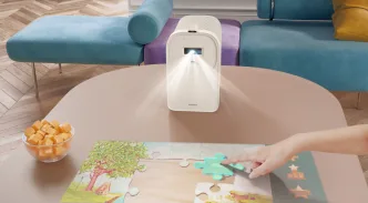 Samsung wjeżdża z The Premiere 5 – projektorem, który robi robotę w każdym pokoju. Już w sprzedaży! Projektor Samsung The Premiere 5.