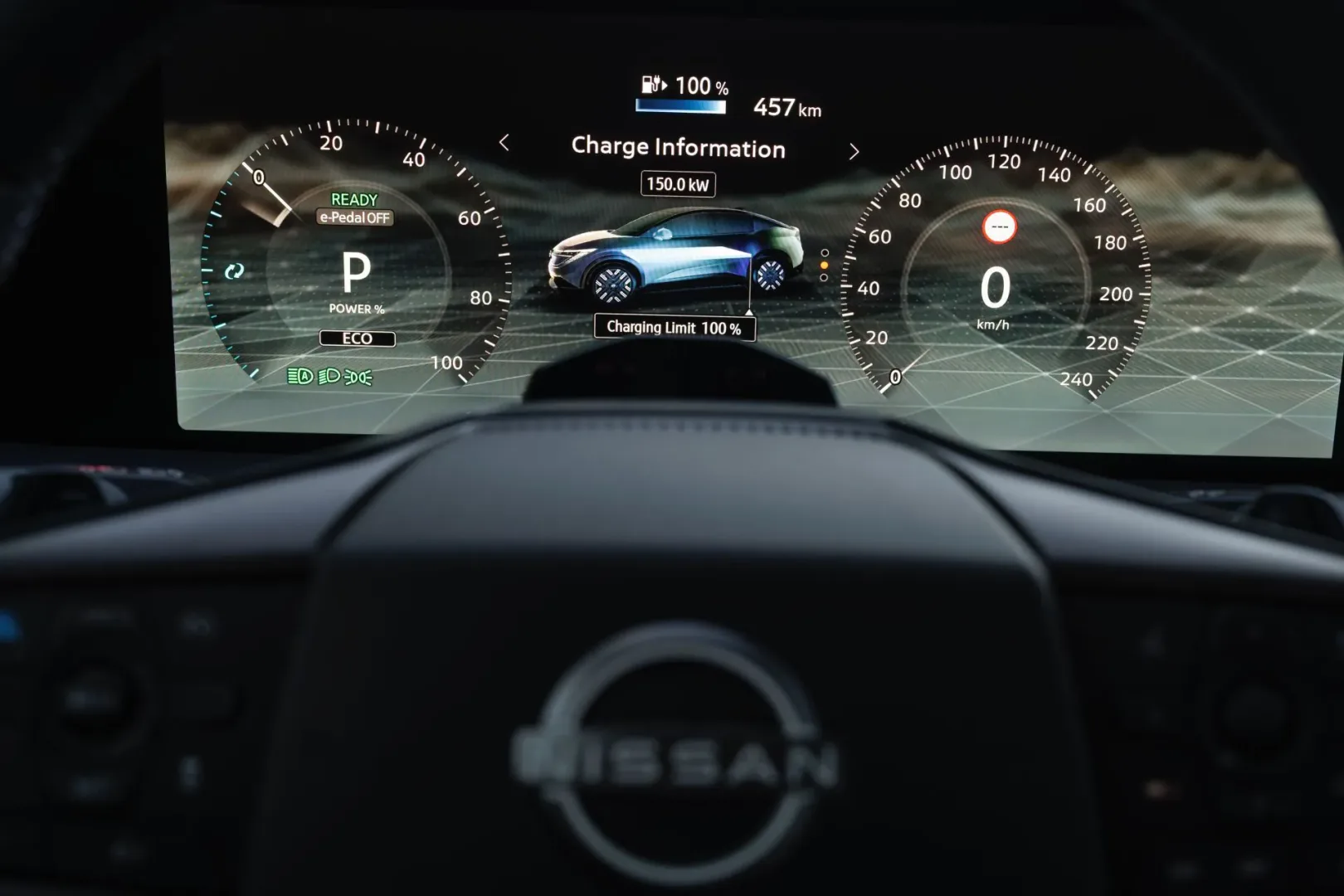 Nowy Nissan LEAF ma oferować 622 km zasięgu, jednak zdjęcie od producenta "mówi" coś innego...