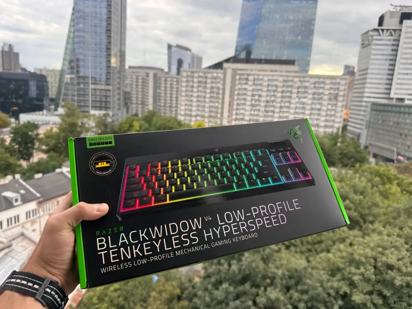 Razer Blackwidow V4 Low-profile Hyperspeed – recenzja klawiatury gamingowej nowej generacji Razer Blackwidow V4 Low-profile Hyperspeed.