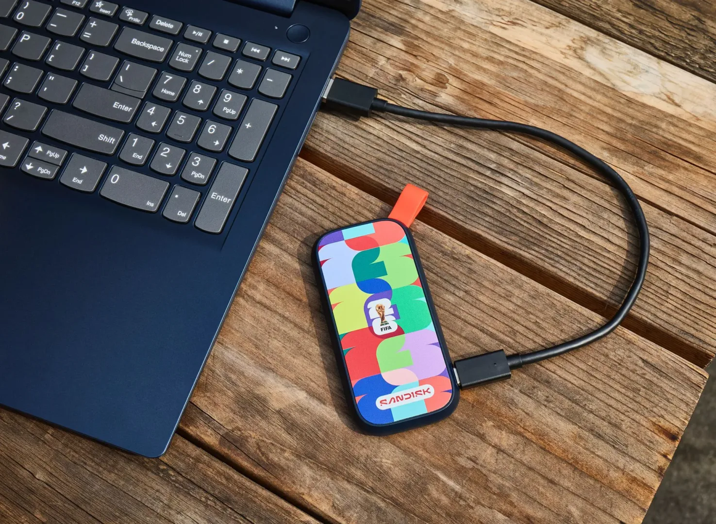 Sandisk ma karty i dyski na Mundial 2026. Oficjalna kolekcja Sandisk karty pamięci i dyski na Mundial 2026 - nowa kolekcja.