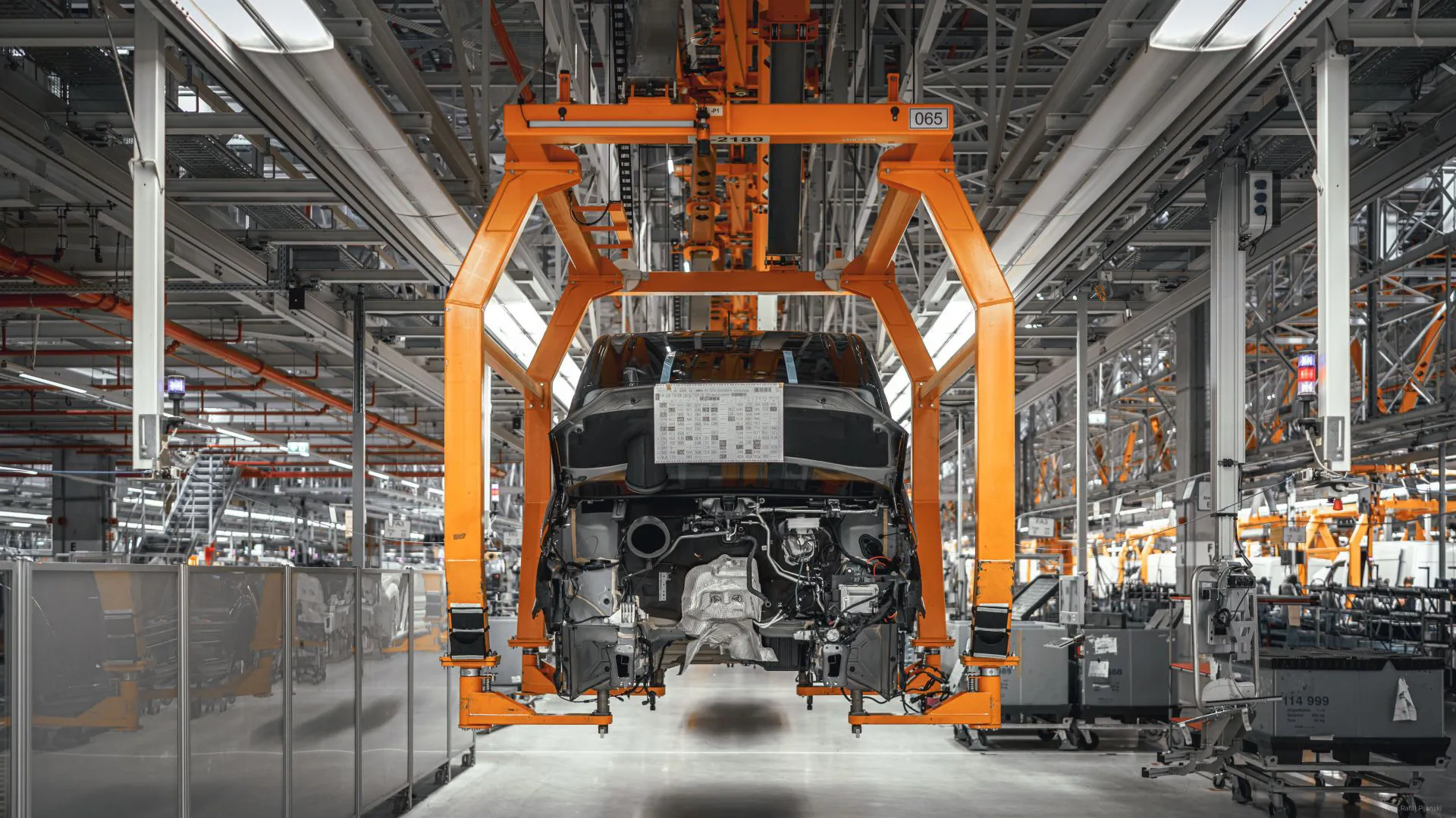 Volkswagen inwestuje we Wrześni – powstanie nowa generacja elektrycznego Craftera! Volkswagen inwestuje we Wrześni.