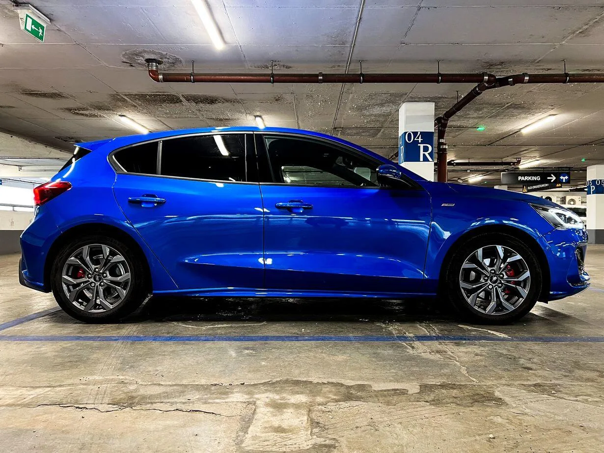 Ford Focus zjechał z taśmy po raz ostatni. 12 mln sztuk! Ford Focus ST Line.